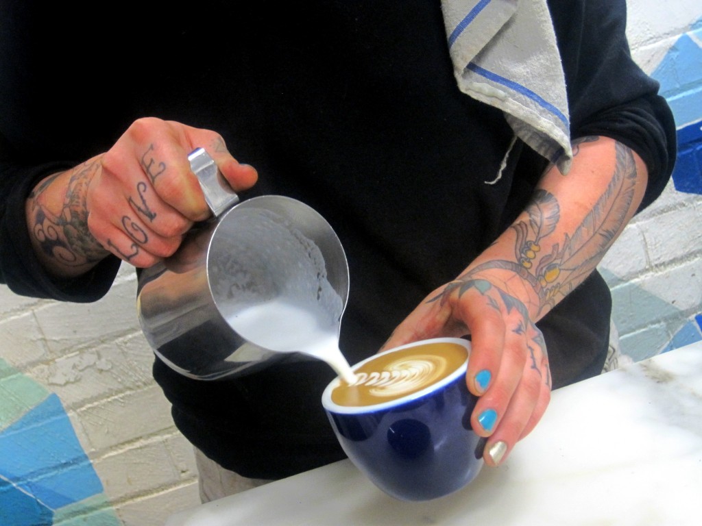 Clement Coffee latte art pour
