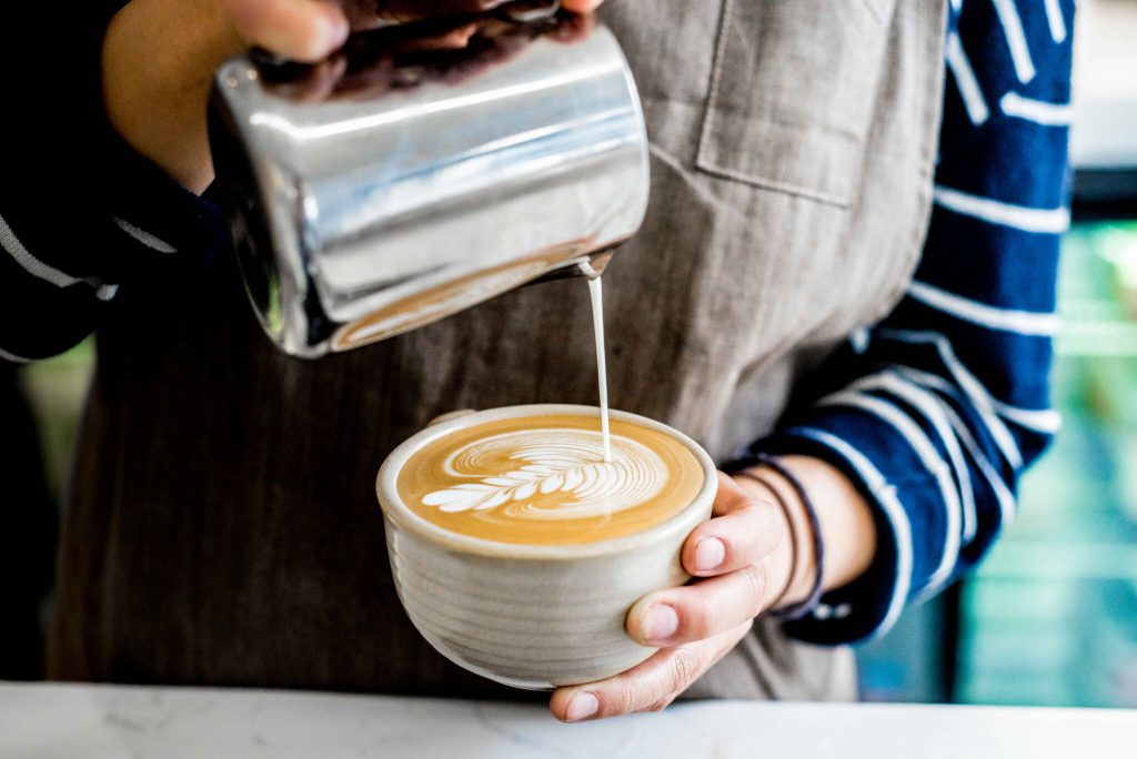 Methodist Coffee Roasters latte art pour rosetta